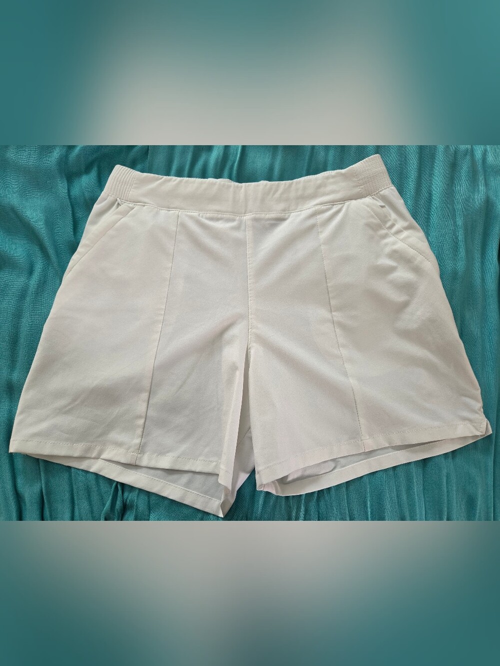 Columbia Shorts Women